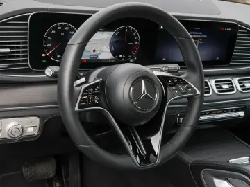 MERCEDES-BENZ GLE350de 4M AMG SoftClose Venti Burmester 360