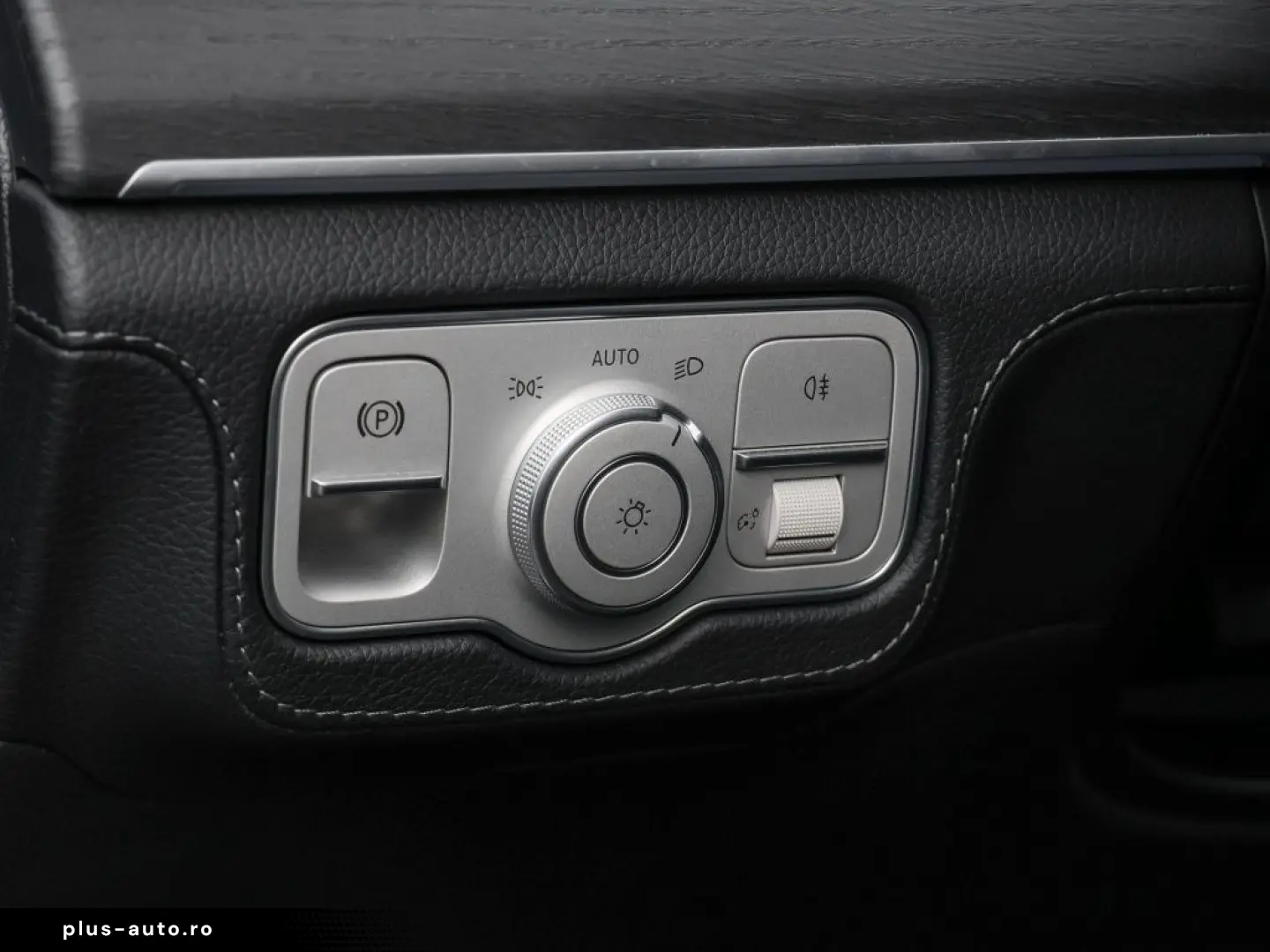 MERCEDES-BENZ GLE350de 4M AMG SoftClose Venti Burmester 360