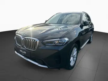 BMW X3 xDrive20d AHK Pano DAProf H K 360 StHzg Laser