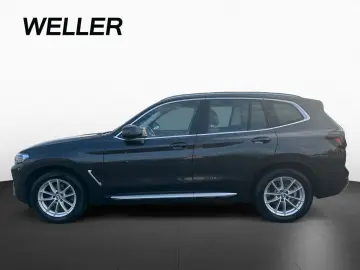 BMW X3 xDrive20d AHK Pano DAProf H K 360 StHzg Laser