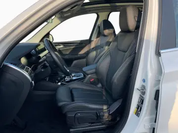 BMW X3 xDrive30e Pano HuD HiFi Kam Laser KomZu DA