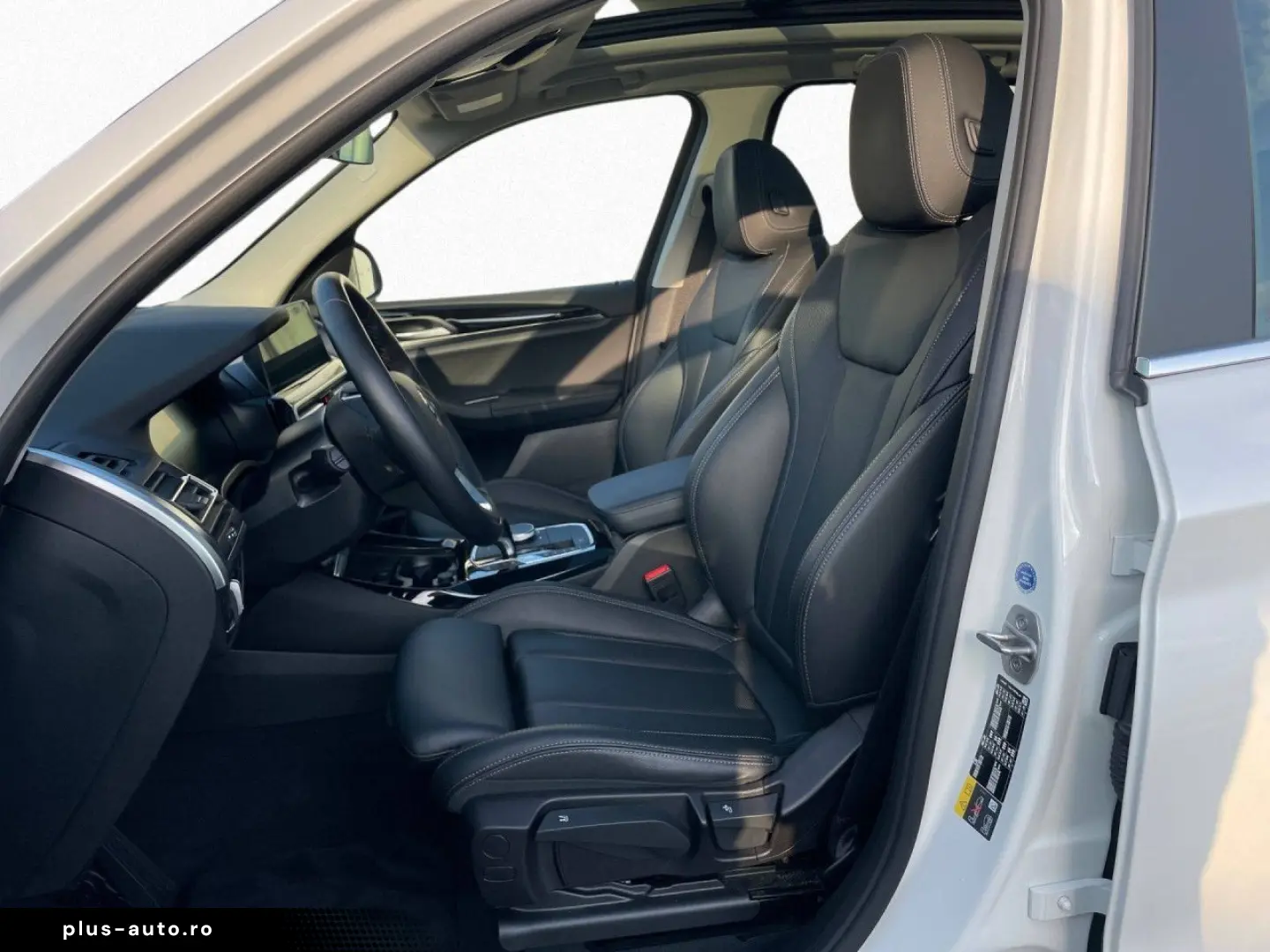 BMW X3 xDrive30e Pano HuD HiFi Kam Laser KomZu DA