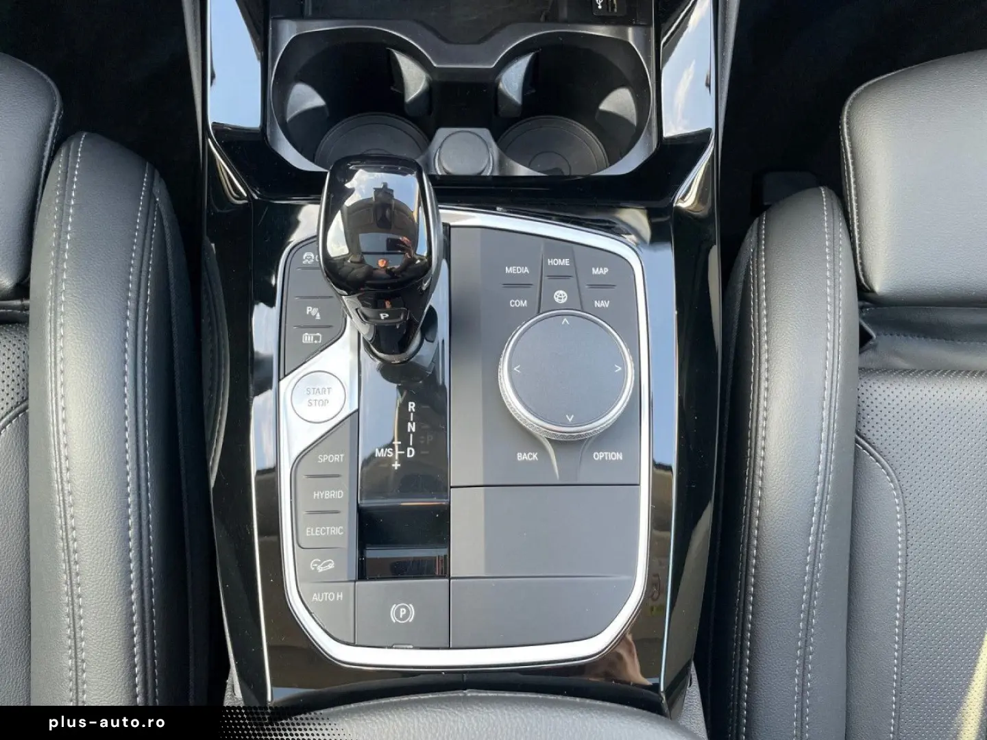 BMW X3 xDrive30e Pano HuD HiFi Kam Laser KomZu DA