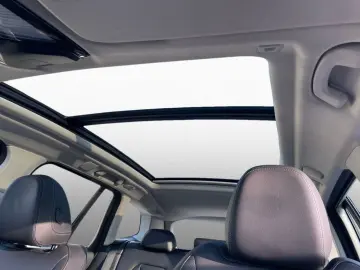 BMW X3 xDrive30e Pano HuD HiFi Kam Laser KomZu DA