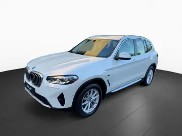 BMW X3 xDrive30e HeadUp Kamera SpoSi Bluetooth HUD