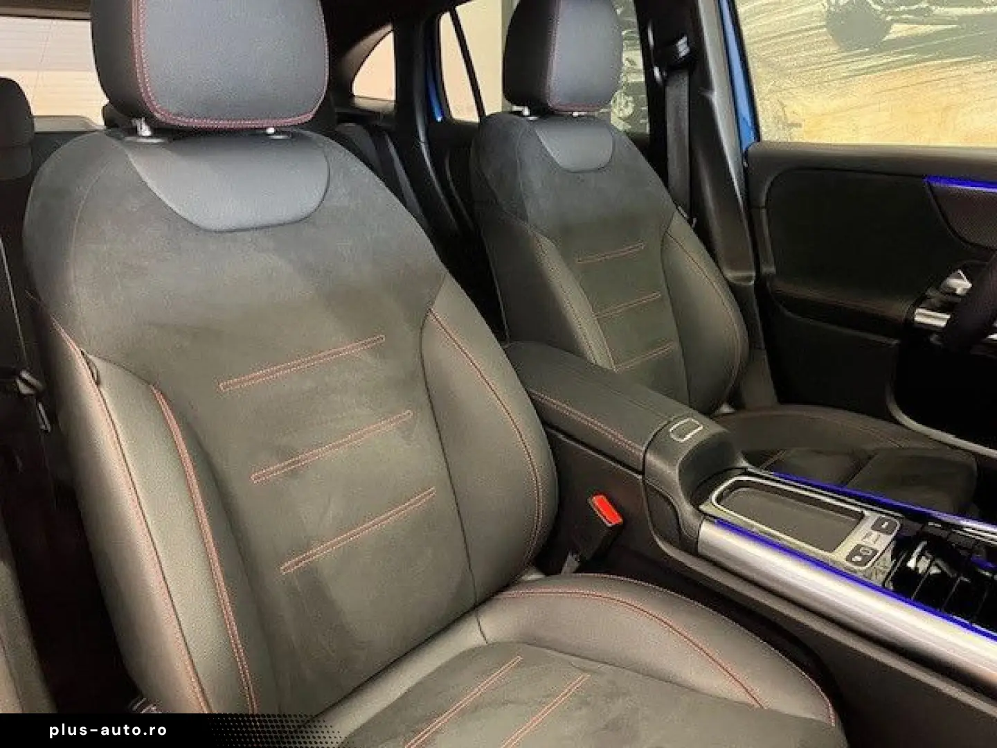 MERCEDES-BENZ GLA 200 d AMG-Line AHK  Multibeam  Distronic