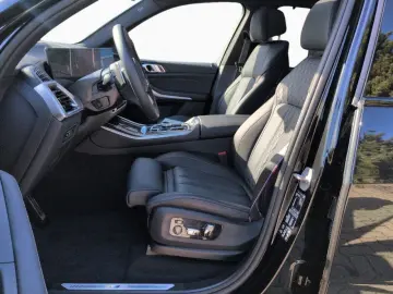 BMW X5 xDr40d M SPORT PRO 2ACHS DAPro 360  Pano AHK