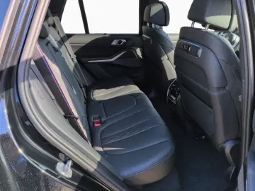 BMW X5 xDr40d M SPORT PRO 2ACHS DAPro 360  Pano AHK