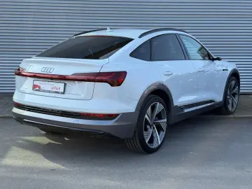 AUDI e-tron Sportback ADVANCED 55 QUATTRO 22KW PANOR