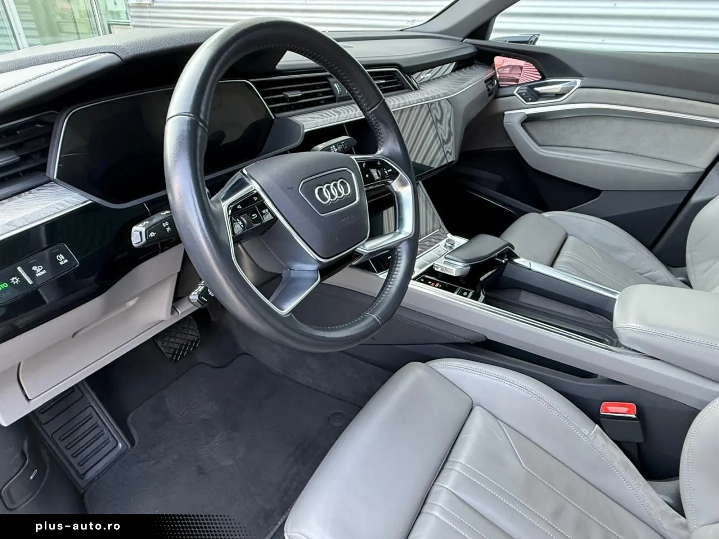 AUDI e-tron Sportback ADVANCED 55 QUATTRO 22KW PANOR