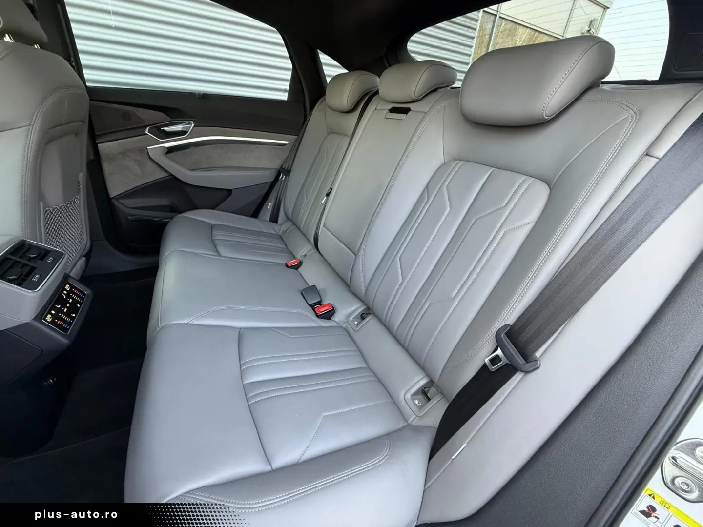 AUDI e-tron Sportback ADVANCED 55 QUATTRO 22KW PANOR