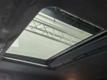 MERCEDES-BENZ G 500 AMG Night Standheizung Entertainment AHK