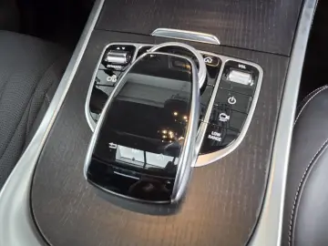 MERCEDES-BENZ G 500 AMG Night Standheizung Entertainment AHK