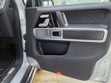 MERCEDES-BENZ G 500 AMG Night Standheizung Entertainment AHK