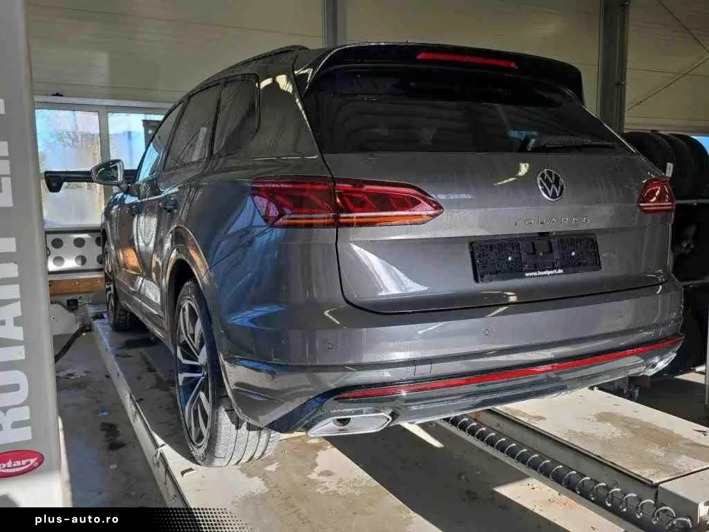 VW TOUAREG 3.0TDi R-LINE 4M IQ-L. ACC HuD PANO 360