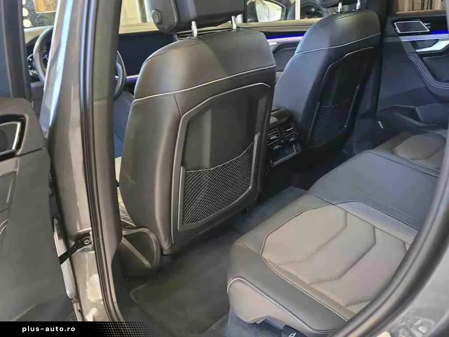 VW TOUAREG 3.0TDi R-LINE 4M IQ-L. ACC HuD PANO 360