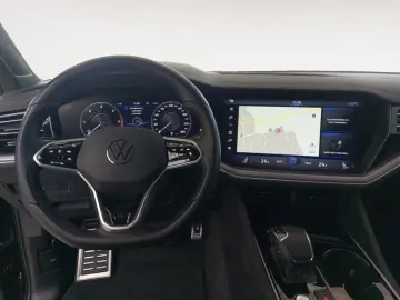 VW Touareg 3.0 V6 TDI 4Motion DPF Aut. R-Line