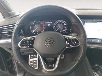 VW Touareg 3.0 V6 TDI 4Motion DPF Aut. R-Line