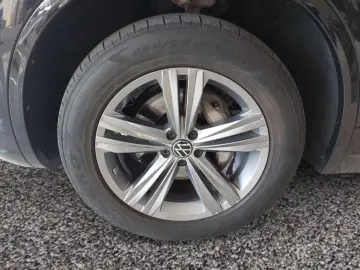 VW Touareg 3.0 V6 TDI 4Motion DPF Aut. R-Line