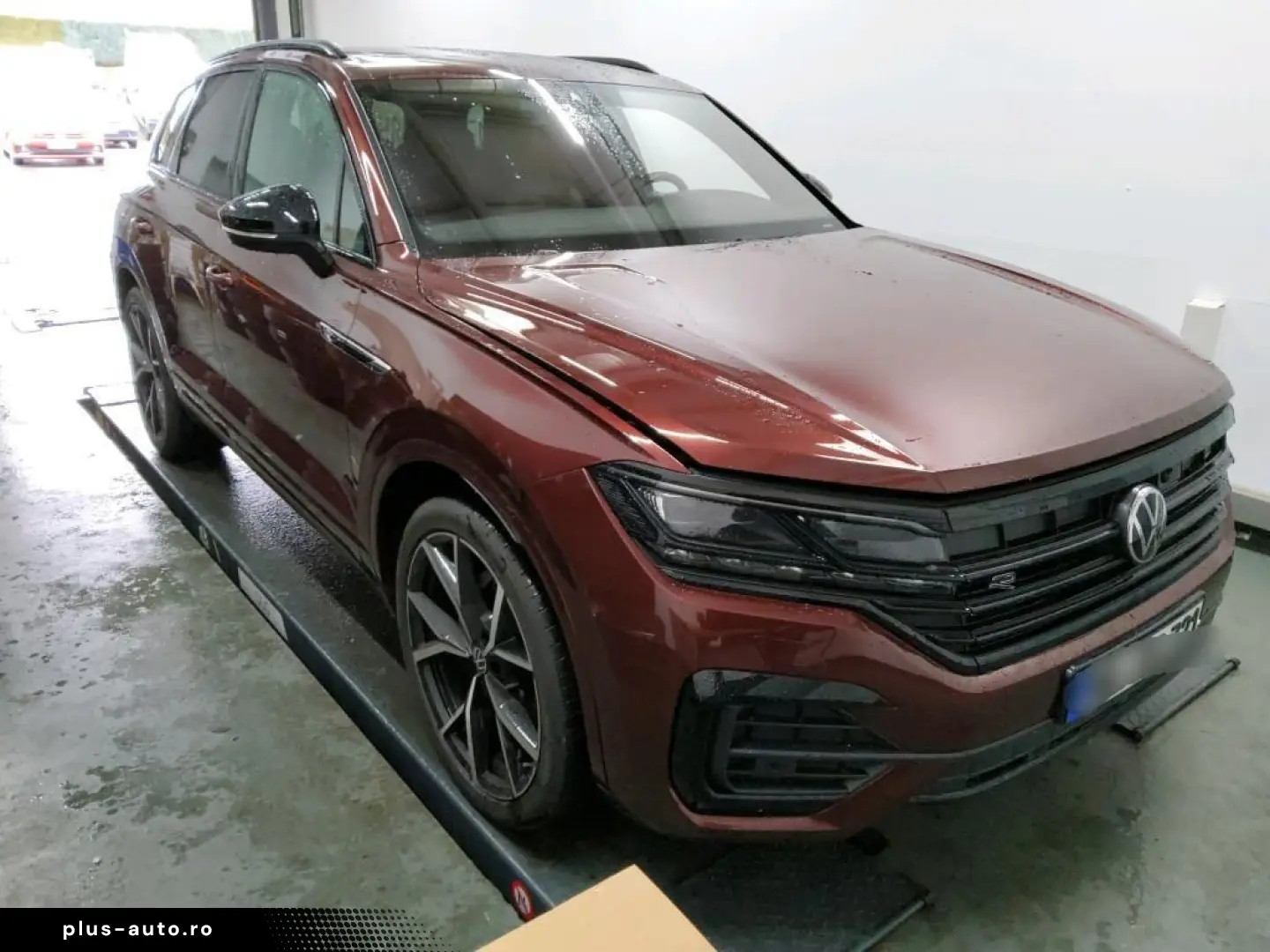 VW TOUAREG 3.0TDi R-LINE 4M IQ-LIGHT ACC PANO 360