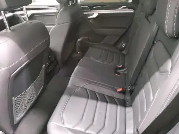 VW TOUAREG 3.0TDi R-LINE 4M IQ-LIGHT ACC PANO 360