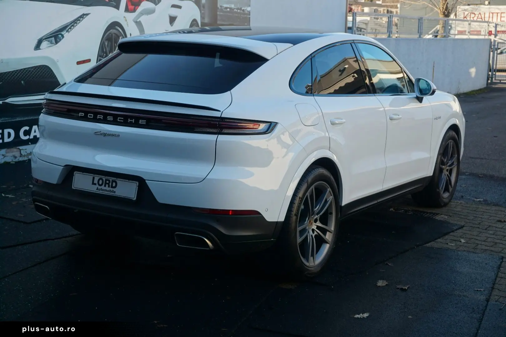 PORSCHE Cayenne Coupe E-Hybrid Luft HD Matrix BOSE 360