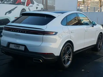 PORSCHE Cayenne Coupe E-Hybrid Luft HD Matrix BOSE 360