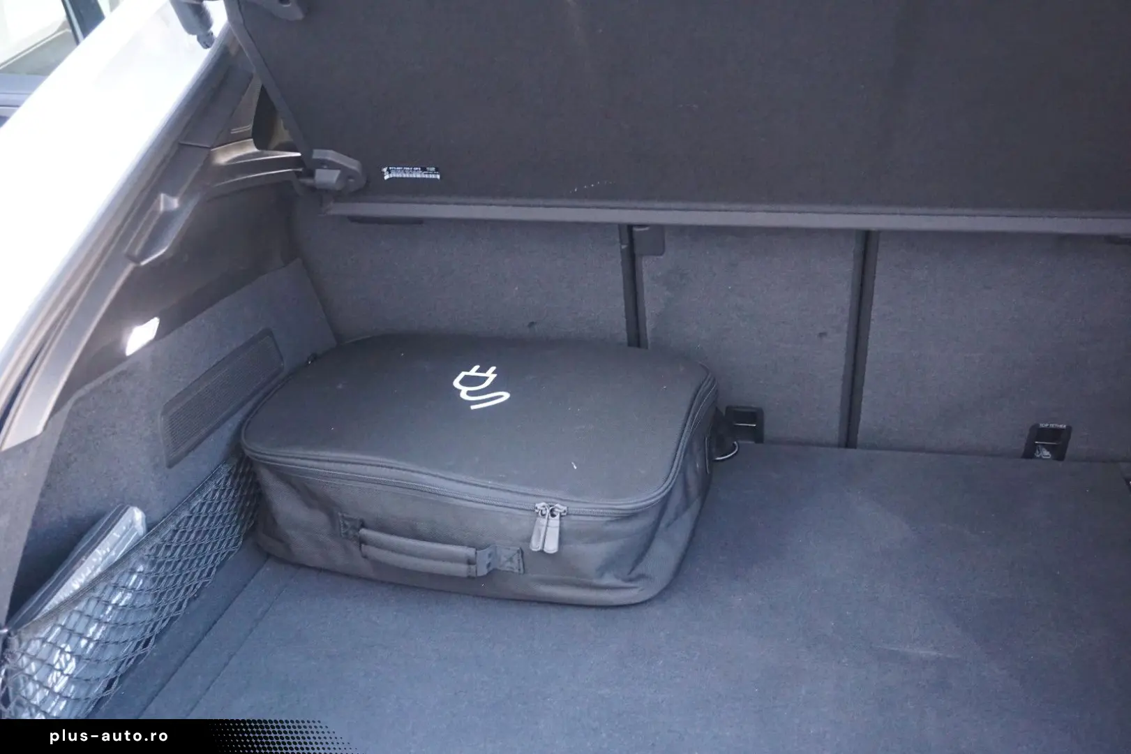 PORSCHE Cayenne Coupe E-Hybrid Luft HD Matrix BOSE 360