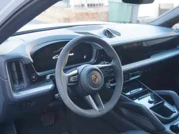 PORSCHE Cayenne Coupe E-Hybrid Luft HD Matrix BOSE 360