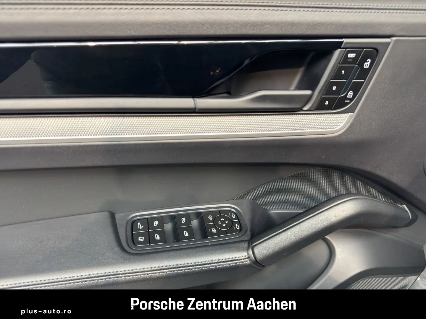 PORSCHE Cayenne E-Hybrid Coupe InnoDrive Head-Up BOSE