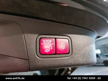 MERCEDES-BENZ GLA 200d 4MATIC AMG-LINE   DISTRO   RFK   LED