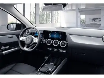 MERCEDES-BENZ GLA 200 d 4M AMG Sport LED Pano Navi S&hellip;