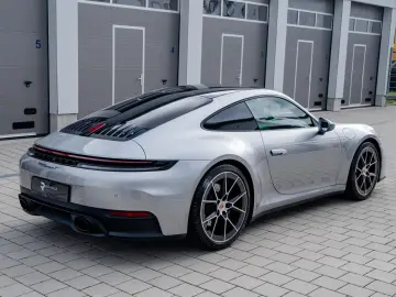 PORSCHE 992.2 Carrera T   Schalter   18-Wege   Lift
