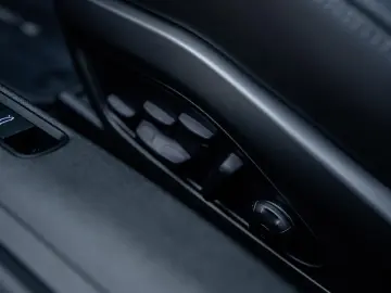 PORSCHE 992.2 Carrera T   Schalter   18-Wege   Lift