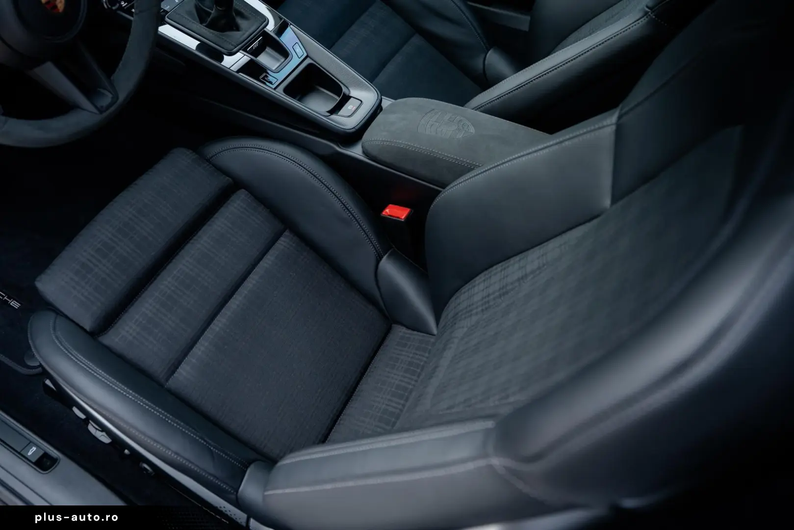 PORSCHE 992.2 Carrera T   Schalter   18-Wege   Lift