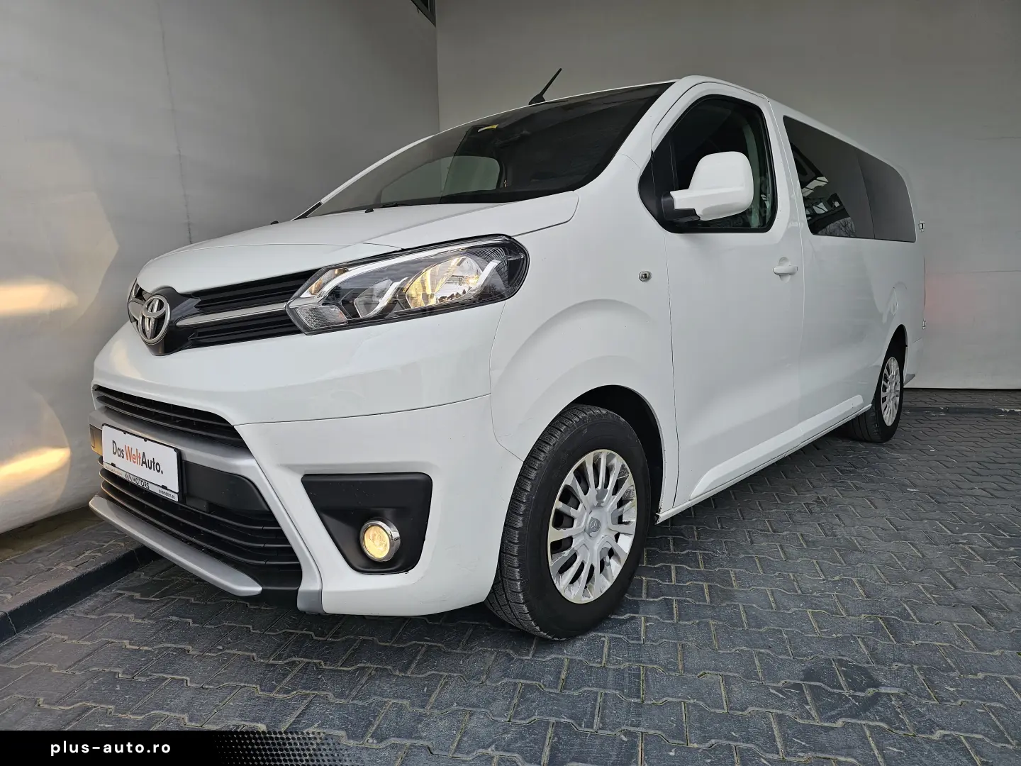 Toyota Proace 1.5 D-4D 120CP 7 1 L2H1 Comfort
