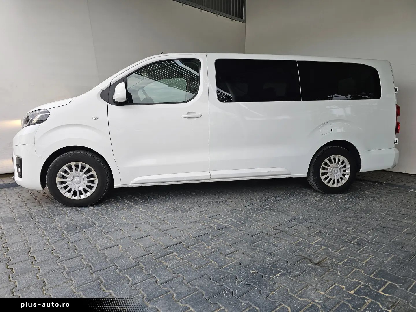 Toyota Proace 1.5 D-4D 120CP 7 1 L2H1 Comfort
