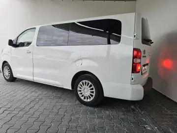 Toyota Proace 1.5 D-4D 120CP 7 1 L2H1 Comfort