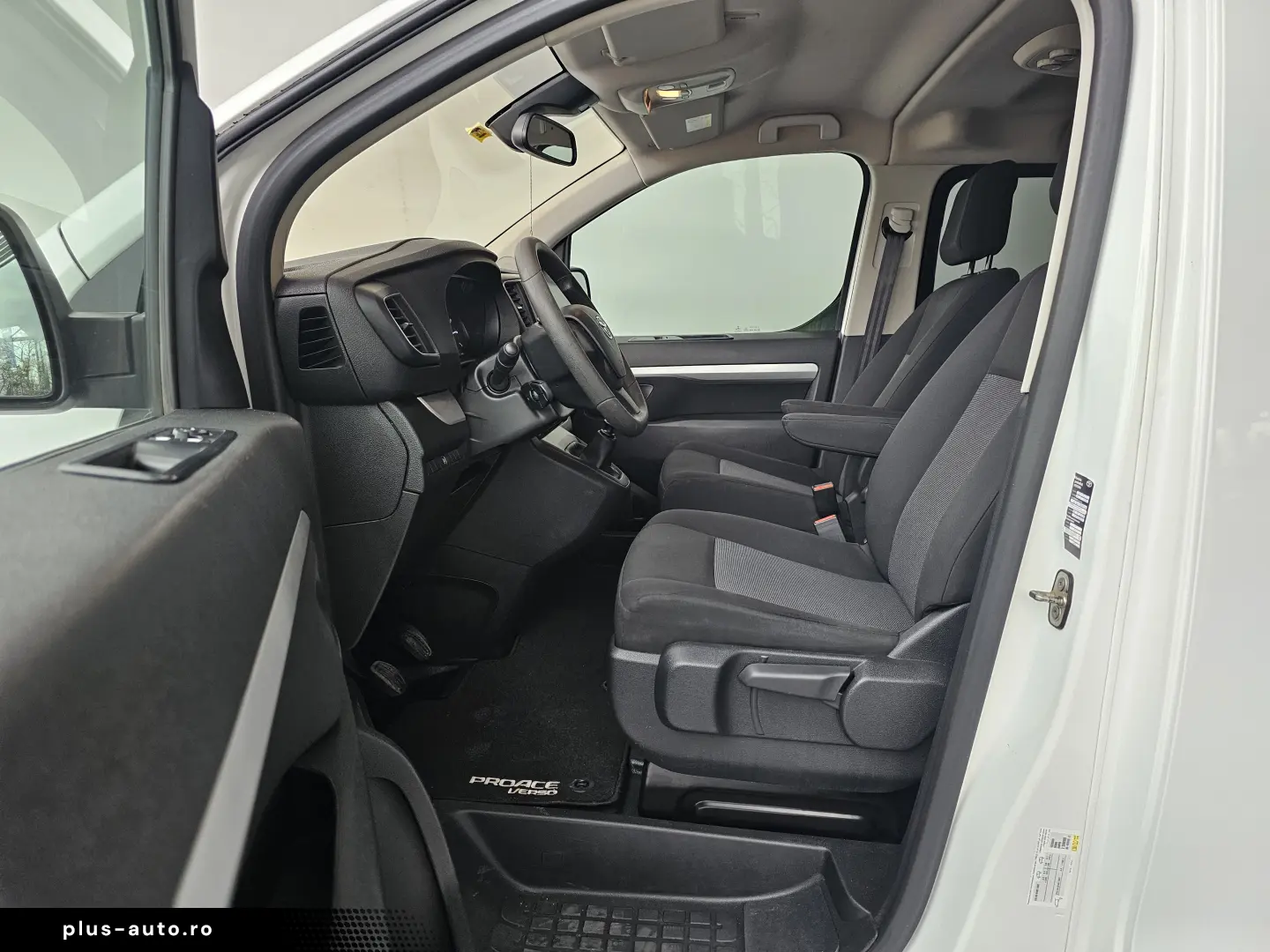 Toyota Proace 1.5 D-4D 120CP 7 1 L2H1 Comfort