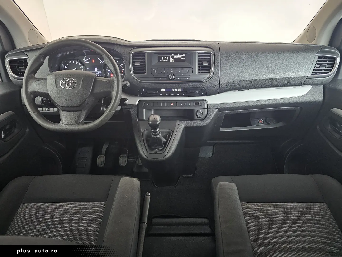 Toyota Proace 1.5 D-4D 120CP 7 1 L2H1 Comfort