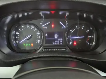 Toyota Proace 1.5 D-4D 120CP 7 1 L2H1 Comfort