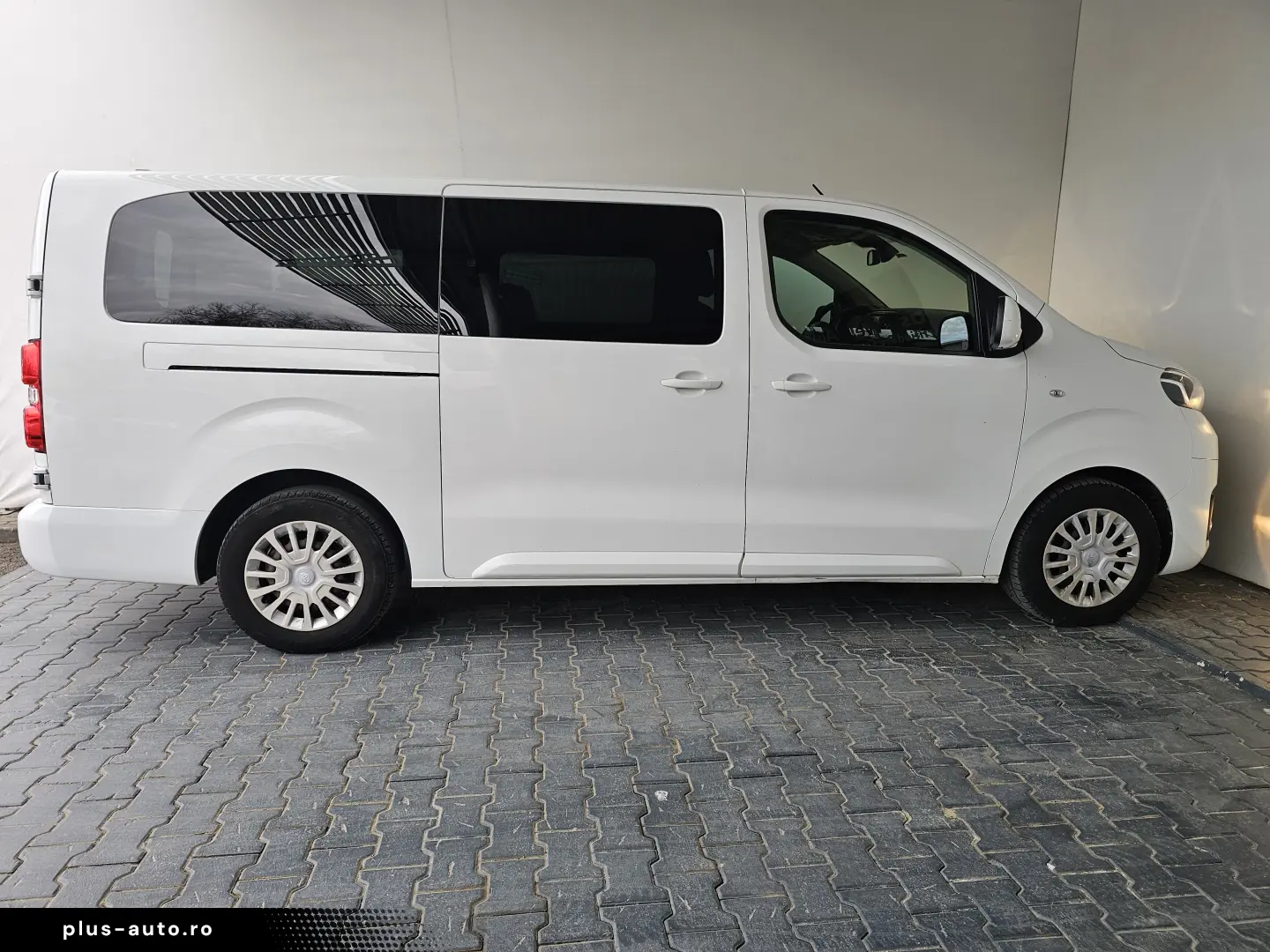 Toyota Proace 1.5 D-4D 120CP 7 1 L2H1 Comfort