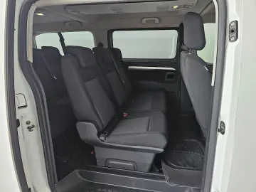 Toyota Proace 1.5 D-4D 120CP 7 1 L2H1 Comfort