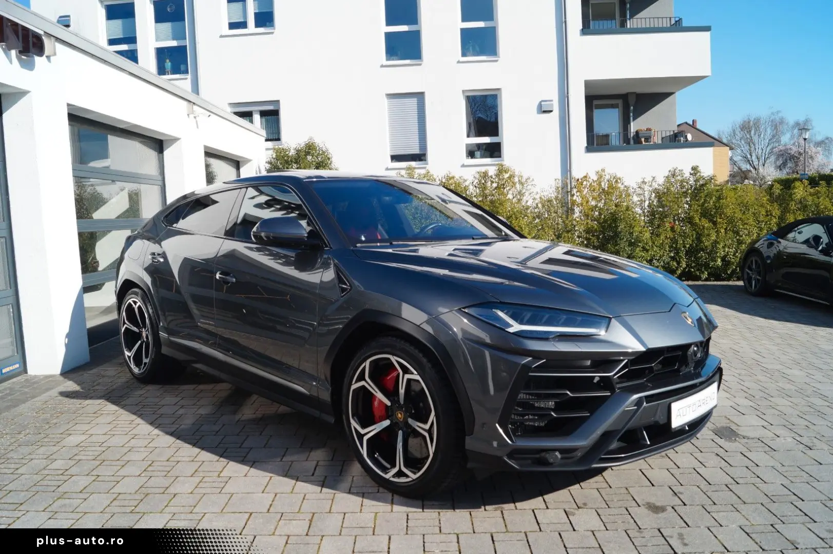 LAMBORGHINI Urus 4.0 V8  Rear Seat TV  4 Seats  Panorama