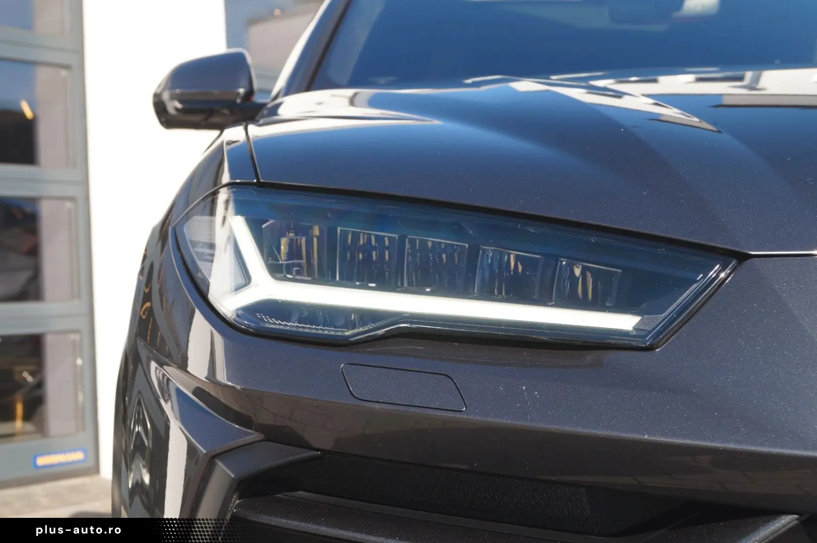 LAMBORGHINI Urus 4.0 V8  Rear Seat TV  4 Seats  Panorama