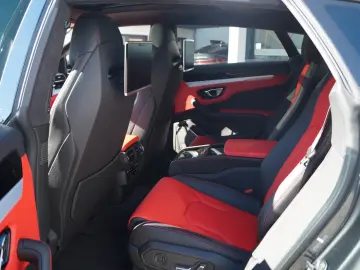 LAMBORGHINI Urus 4.0 V8  Rear Seat TV  4 Seats  Panorama