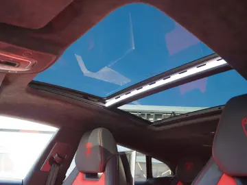 LAMBORGHINI Urus 4.0 V8  Rear Seat TV  4 Seats  Panorama