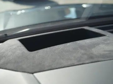 LAMBORGHINI Urus 4.0 V8  Rear Seat TV  4 Seats  Panorama