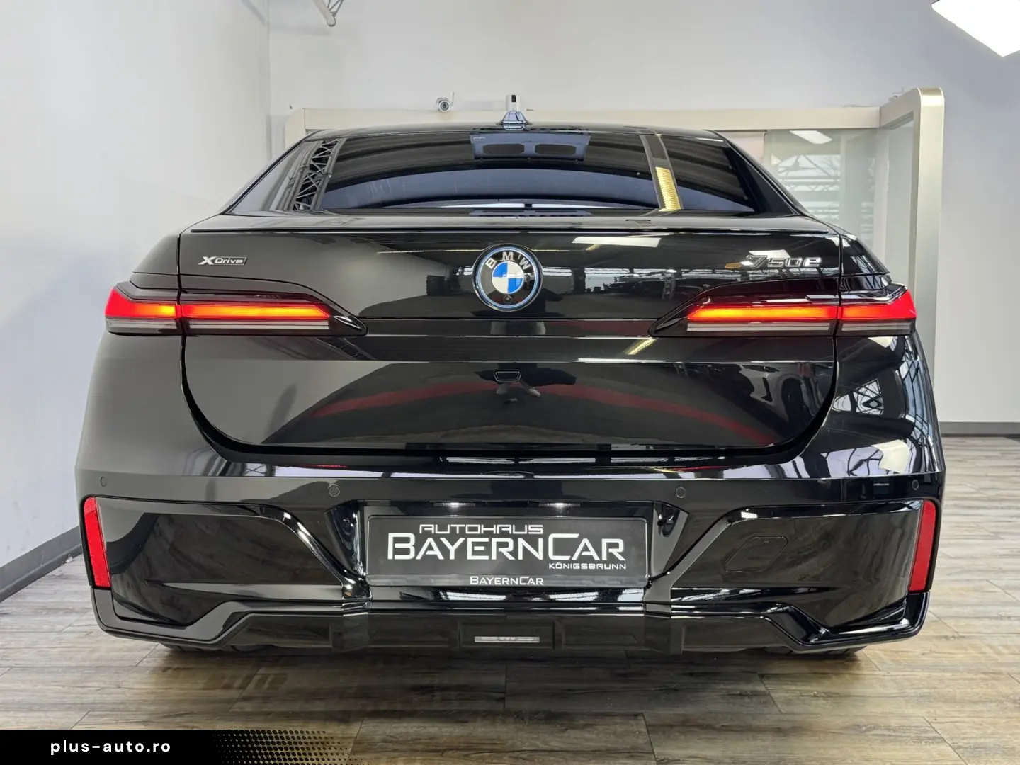 BMW 750e xDrive M Sport Pro AHK ACC 360