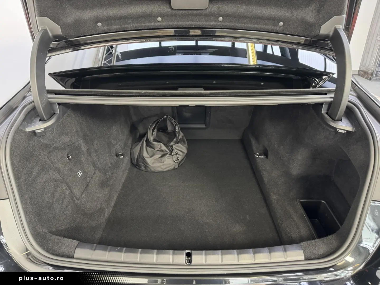 BMW 750e xDrive M Sport Pro AHK ACC 360